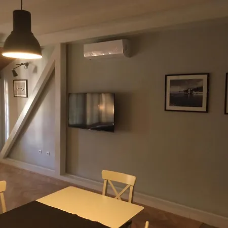 Notte Biograd Na Moru